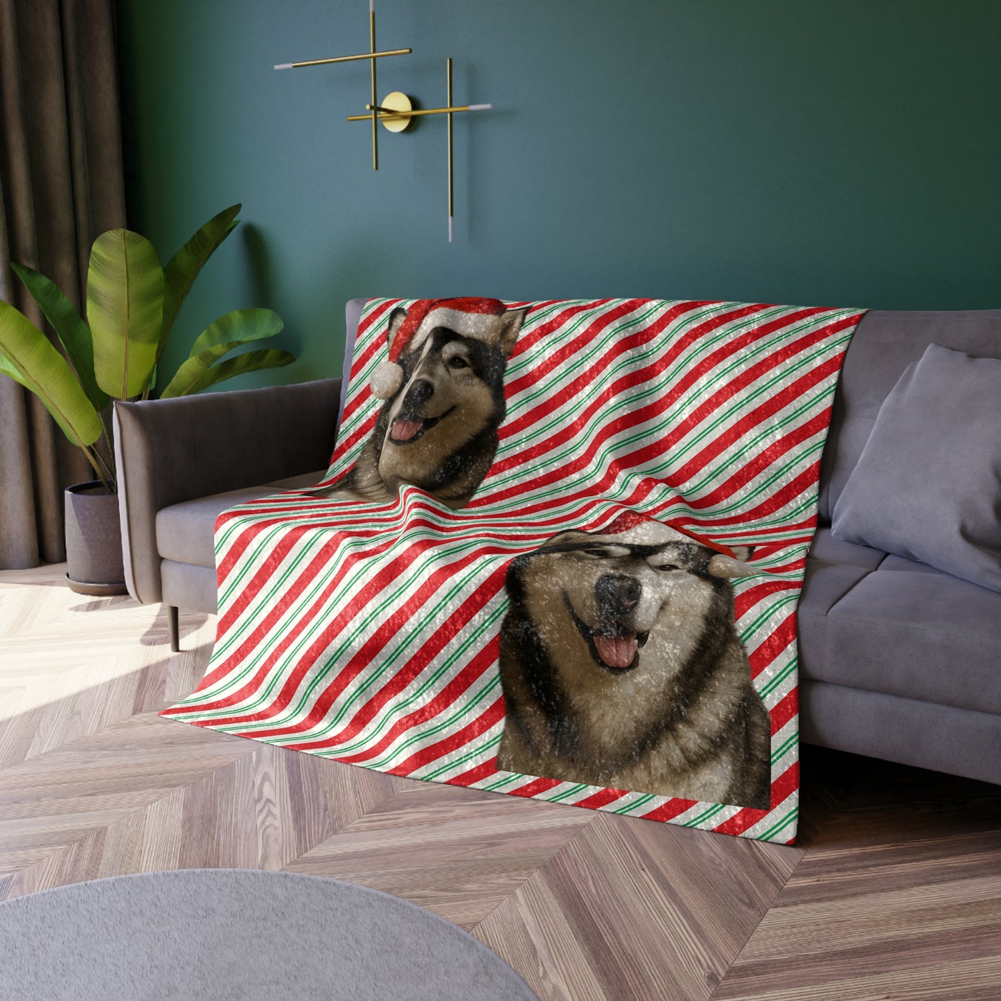 Santa Paws Malamute Crushed Velvet Blanket