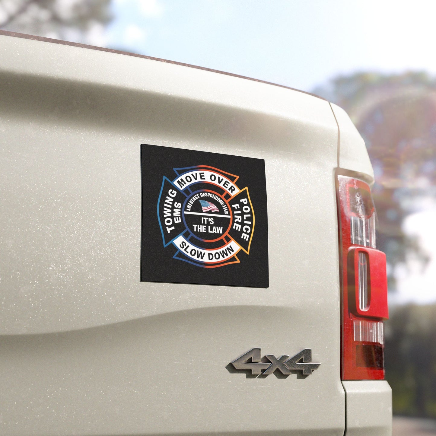 Let First Responders Live Indoor/Outdoor Magnet