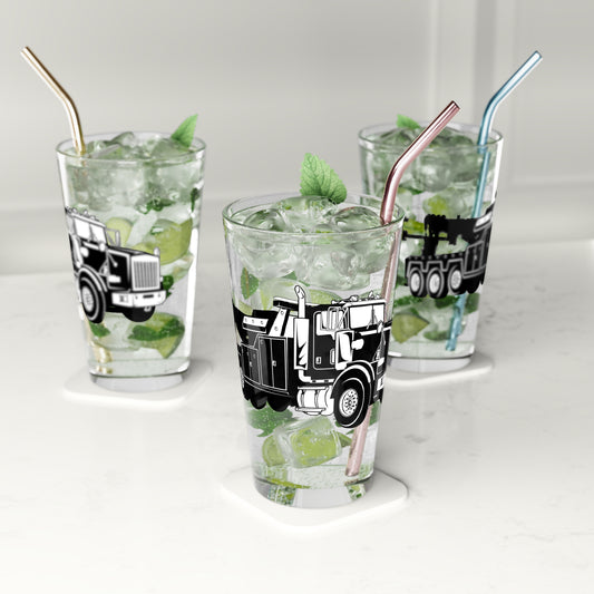 Heavy Tow Truck Drinking Glass