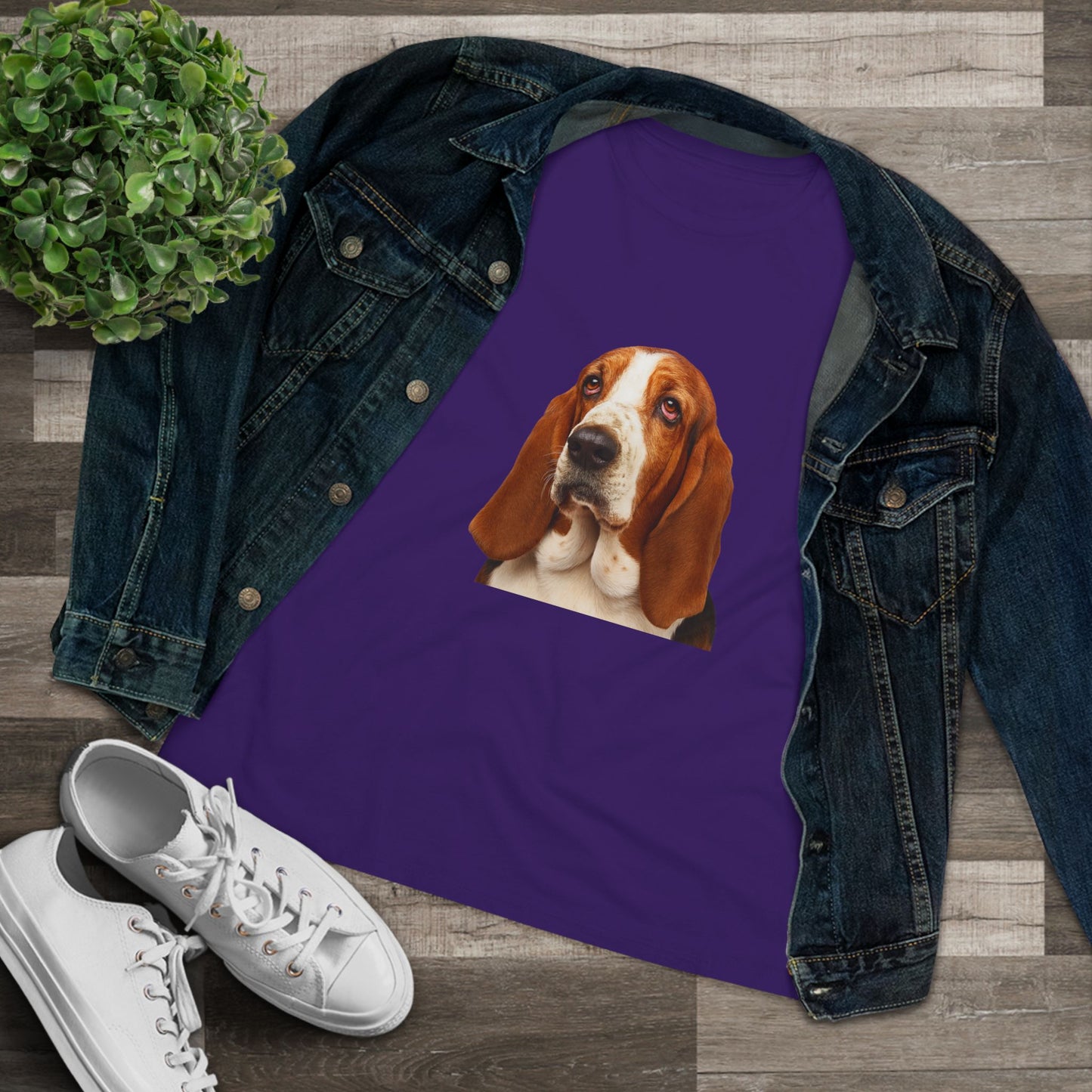 Basset Head Women's Short Sleeve Crewneck Tee