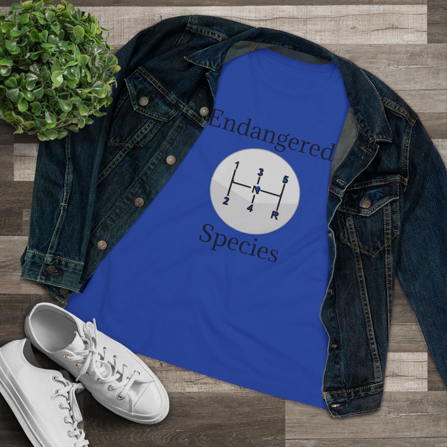 Endangered Species Women's Short Sleeve Crewneck Tee