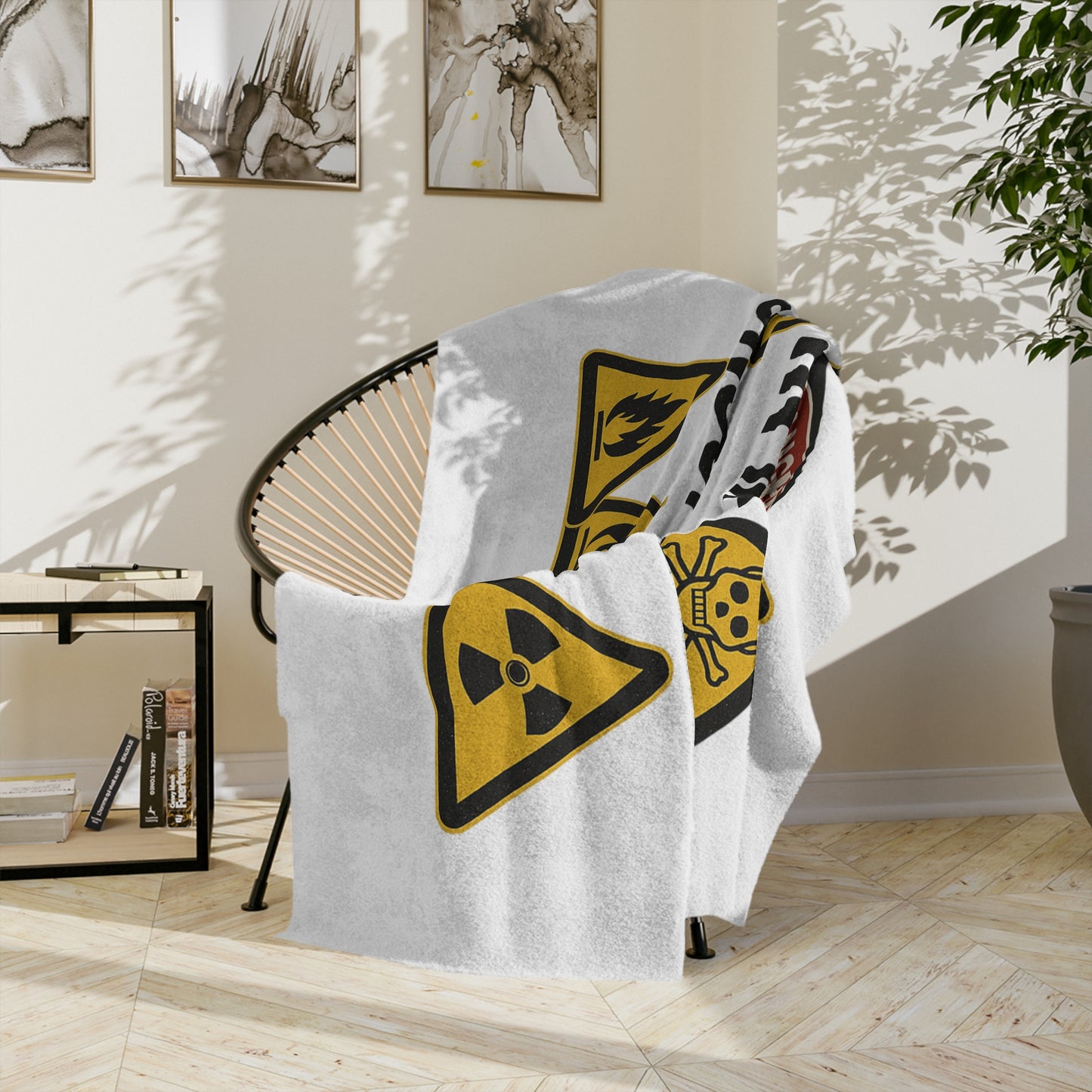Unsupervised Velveteen Microfiber Blanket