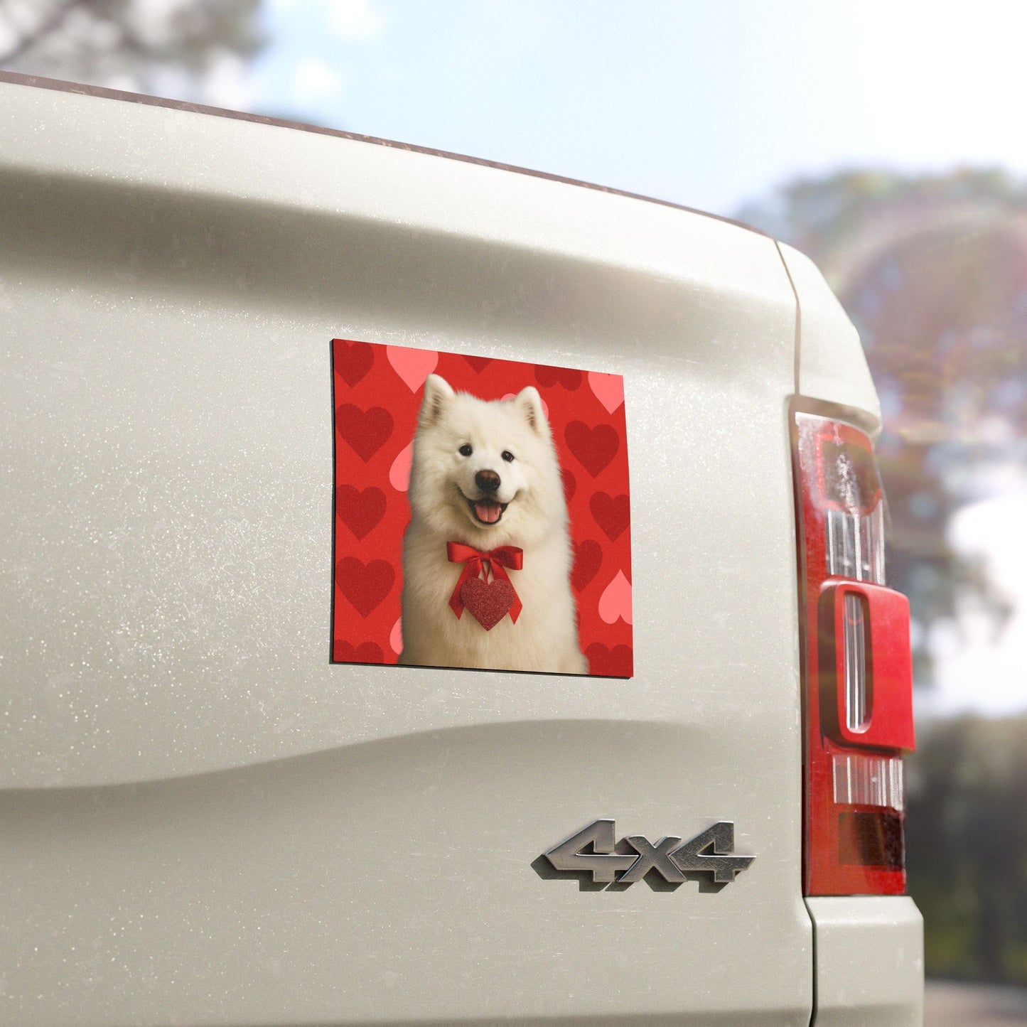 Cupid's Companion Samoyed Indoor/Outdoor Magnet